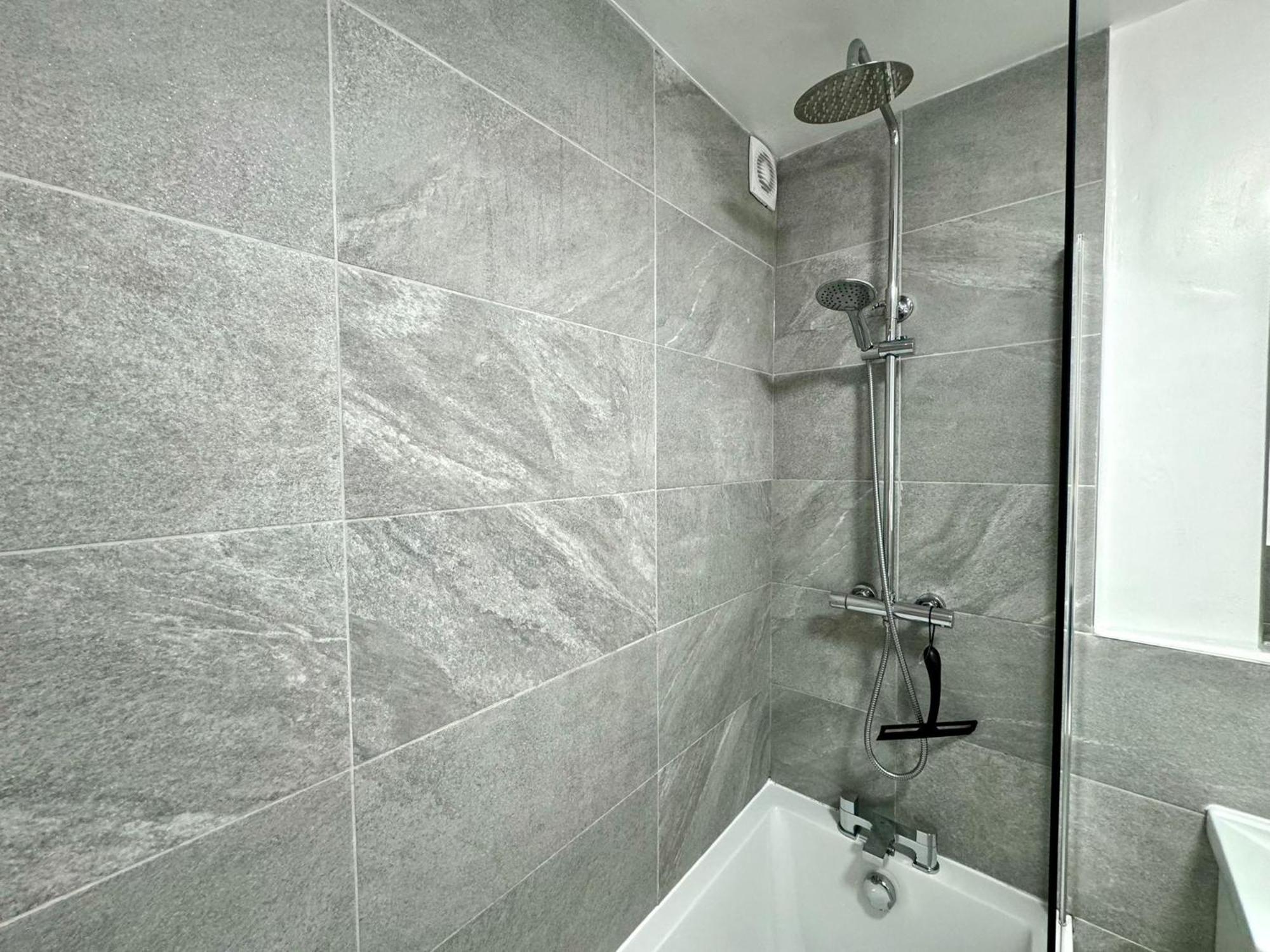 The Alnham, Large 3 Bed Apartment, Close To The City نيوكاسل أبون تاين المظهر الخارجي الصورة