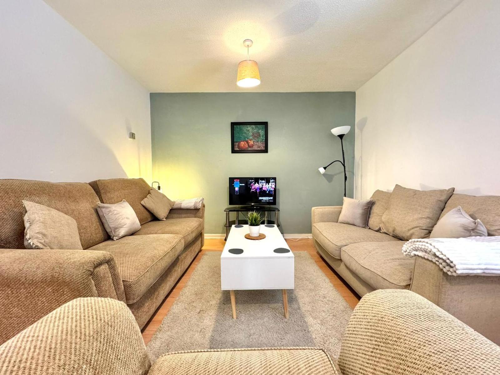 The Alnham, Large 3 Bed Apartment, Close To The City نيوكاسل أبون تاين المظهر الخارجي الصورة
